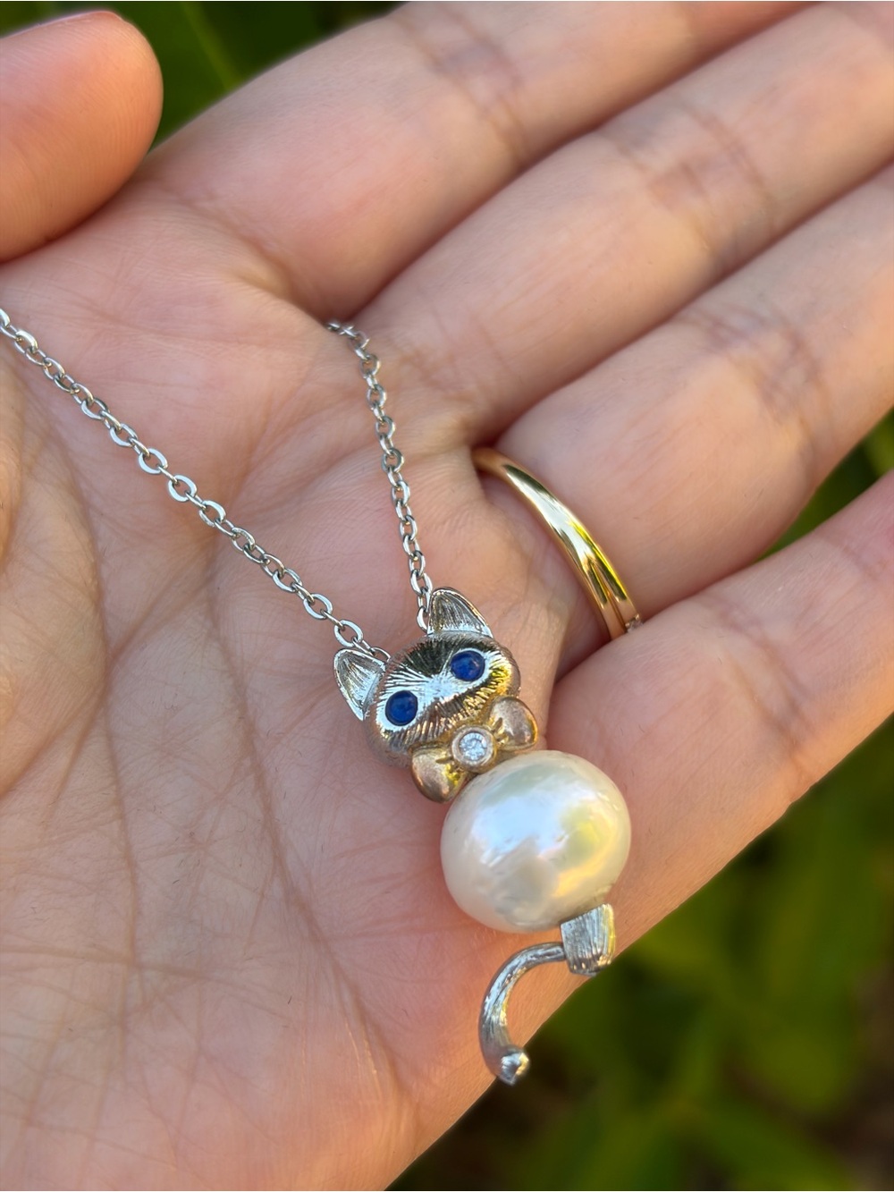 Hand Crafted Silver Cat Necklace with White Pearl